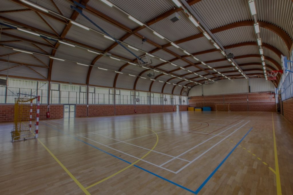 Gymnase parquet Centre sportif Espace 1000 Sources